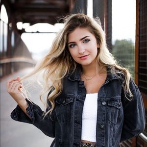 Meet your Posher, Emma